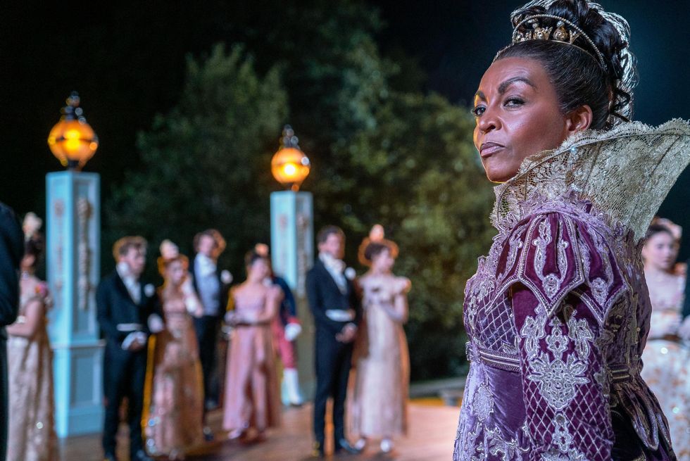 Adjoa Andoh dans le rôle de Lady Danbury, Bridgerton