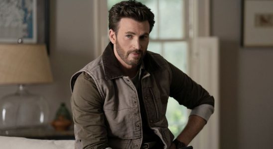 Chris Evans a confirmé son mariage avec Alba Baptista et a partagé de doux détails sur leurs deux cérémonies de mariage