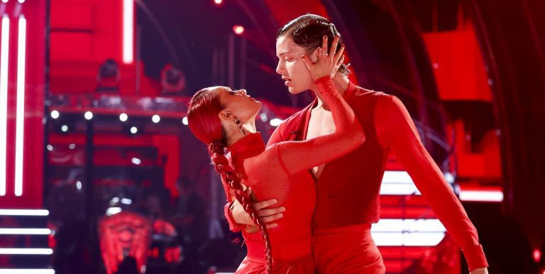 Dianne Buswell, strictement pro, célèbre une étape importante du spectacle
