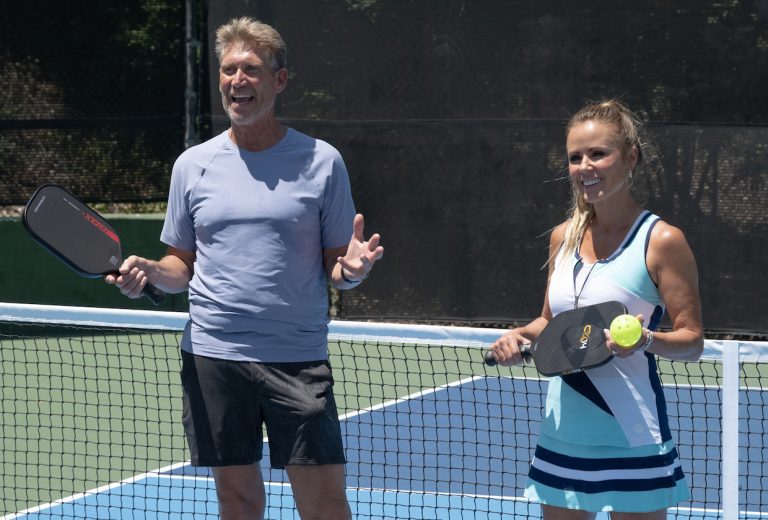 Épisode 4 Gerry Pickleball Theresa Kathy – TVLine