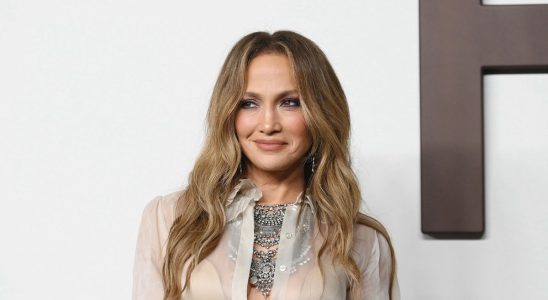 JLo a montré sa ligne de lingerie et elle est magnifique, comme d'habitude