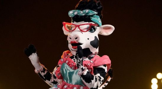 Cow on The Masked Singer