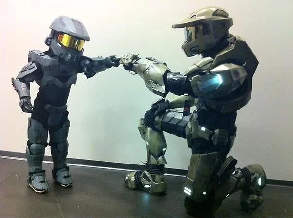 HaloCosplay