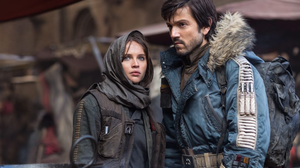 ROGUE ONE: A STAR WARS STORY, from left: Felicity Jones, Diego Luna, 2016. ph: Jonathan Olley /© Walt Disney Studios Motion Pictures / Lucasfilm Ltd. /Courtesy Everett Collection