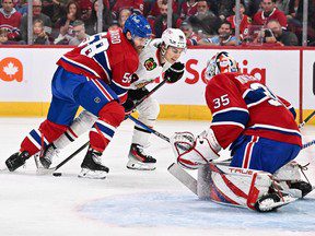 Les Canadiens n’ont pas eu besoin du flambeau lors du match d’ouverture à domicile pour battre les Blackhawks 3-2