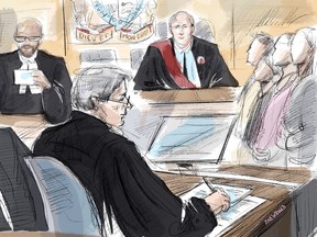 L'ancien magnat canadien de la mode Peter Nygard, le greffier du tribunal, l'avocat de Nygard Brian Greenspan, le juge Robert Goldstein et les jurés sont vus dans une illustration judiciaire réalisée à Toronto, le jeudi 21 septembre 2023.