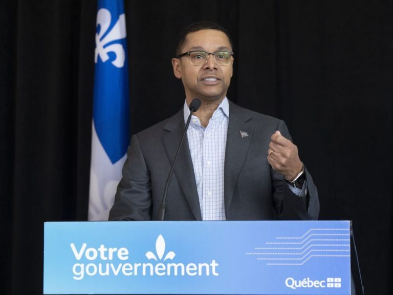 Québec dépose un projet de loi pour poursuivre les sociétés pharmaceutiques pour les coûts de santé liés aux opioïdes