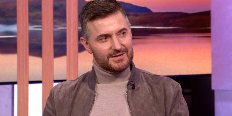 Richard Armitage d'Obsession répond aux rumeurs de James Bond
