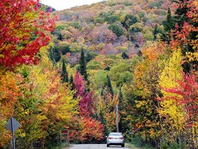 Mont-Tremblant est plein de couleurs à la fin septembre.