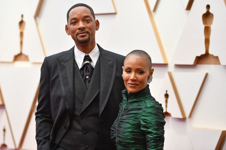 Will Smith réagit à la bombe du « divorce » de Jada dans un livre – TVLine