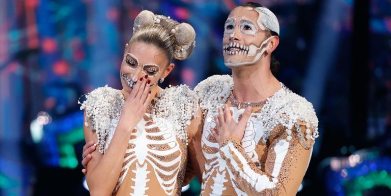 Zara McDermott de Strictly brise le silence après la sortie du spectacle
