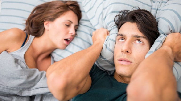 Un nouveau matelas pourrait-il vous éviter un divorce du sommeil ?  Ces 5 pourraient…