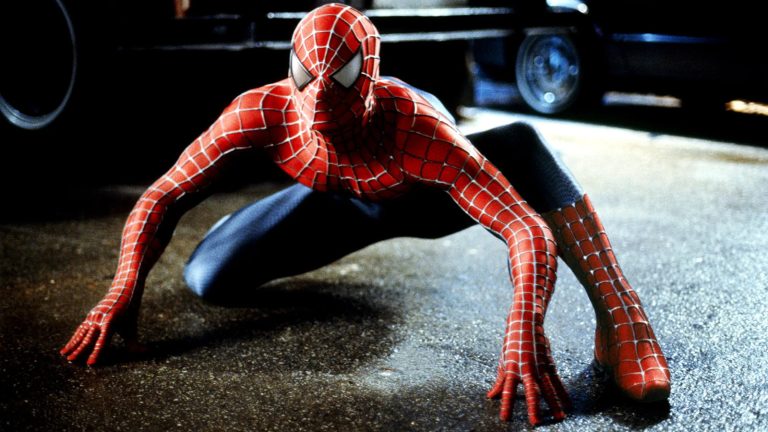 spider-man-crouching-in-spider-man-2002