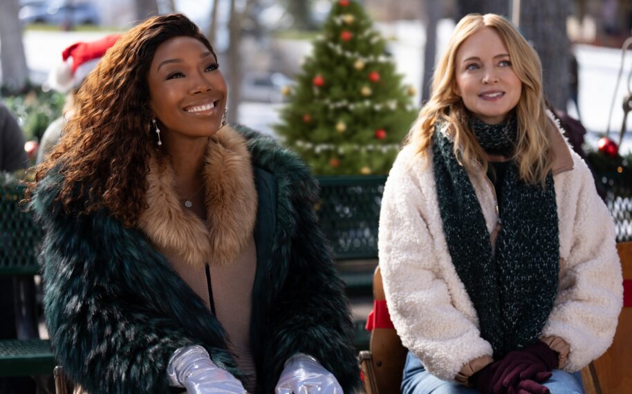 Brandy Norwood et Heather Graham dans « Meilleur ».  Noël.  Jamais!'