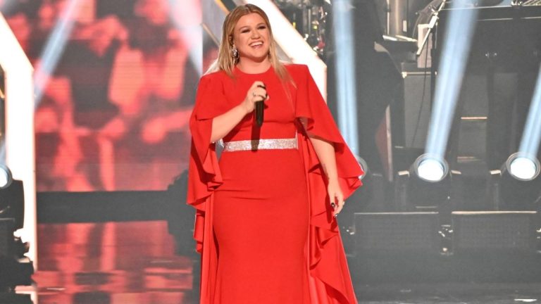 Kelly Clarkson in 2017.