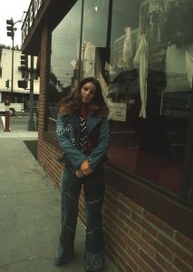 Priscilla Presley pendant Presley aperçue à "Bis & Beau" Boutique boutique à Beverly Hills à "Bis & Beau" Boutique Beatique à Beverly Hills à Beverly Hills, Californie, États-Unis.  (Photo de Ron Galella/Collection Ron Galella via Getty Images)