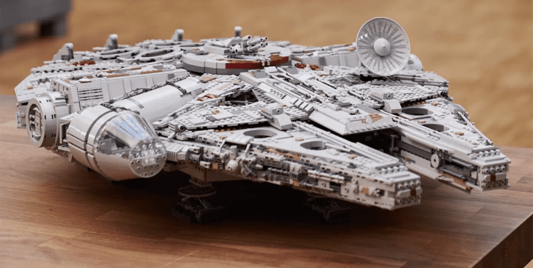 Les ensembles LEGO Star Wars Millennium Falcon bénéficient d'une réduction de prix avant le Black Friday
