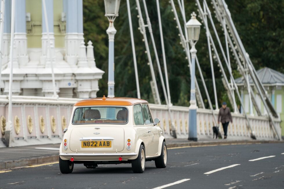 Contrairement à certaines autres conversions Mini EV, le DBA Mini eMastered n'a pas une puissance époustouflante, mais c'est tant mieux pour cela.