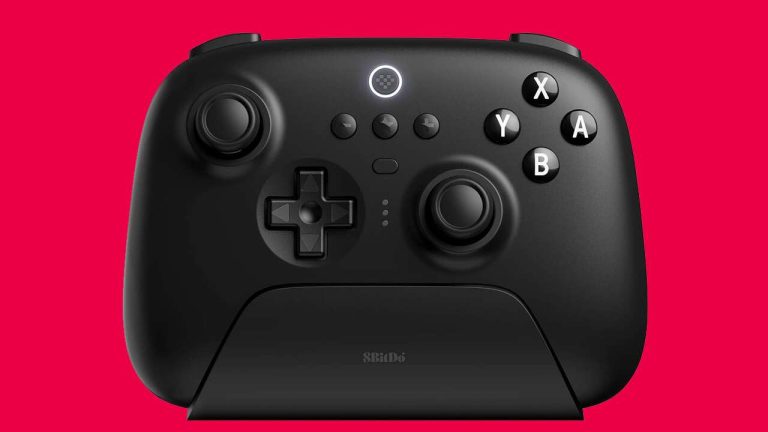 8BitDo Ultimate Nintendo Switch et PC Controller sont à 20 % de réduction pour le Black Friday
