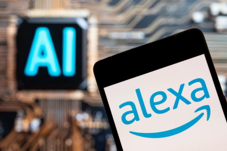 Amazon licencie plusieurs centaines d’employés travaillant sur Alexa