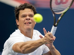 Milos Raonic se verra attribuer un match en simple aux côtés de Gabriel Diallo pour le quart de finale du Canada contre la Finlande aujourd'hui à la Coupe Davis.  Raonic fera son retour face à l'Américain Mackenzie McDonald en action de tennis à l'Omnium Banque Nationale à Toronto, le jeudi 10 août 2023.