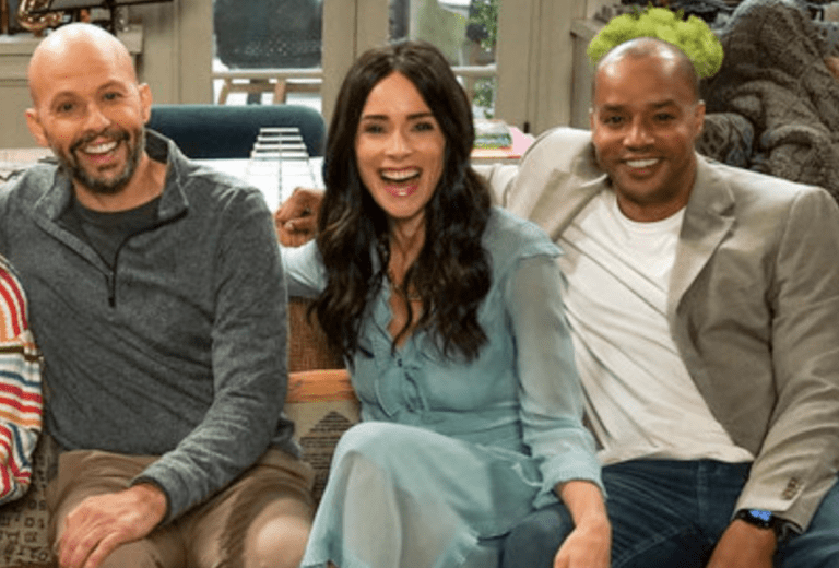 Bande-annonce « Extended Family », date de sortie de la comédie Jon Cryer NBC – TVLine