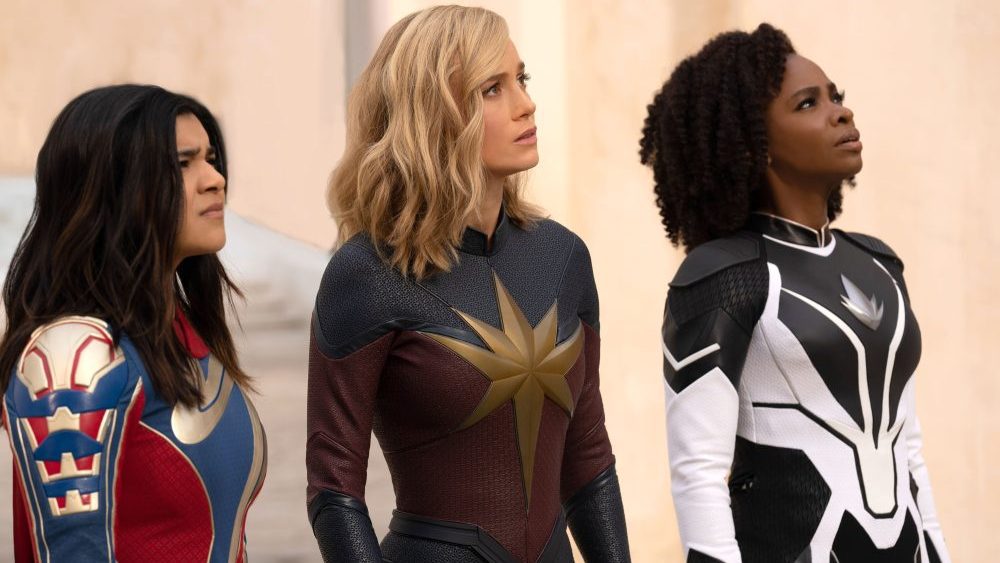 THE MARVELS, (aka CAPTAIN MARVEL 2), from left: Iman Vellani as Ms. Marvel, Brie Larson as Captain Marvel, Teyonah Parris as Captain Monica Rambeau, 2023. ph: Laura Radford / © Marvel / © Walt Disney Studios Motion Pictures / Courtesy Everett Collection