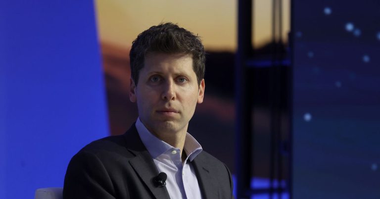 Breaking : le conseil d’administration d’OpenAI en discussion avec Sam Altman pour revenir en tant que PDG