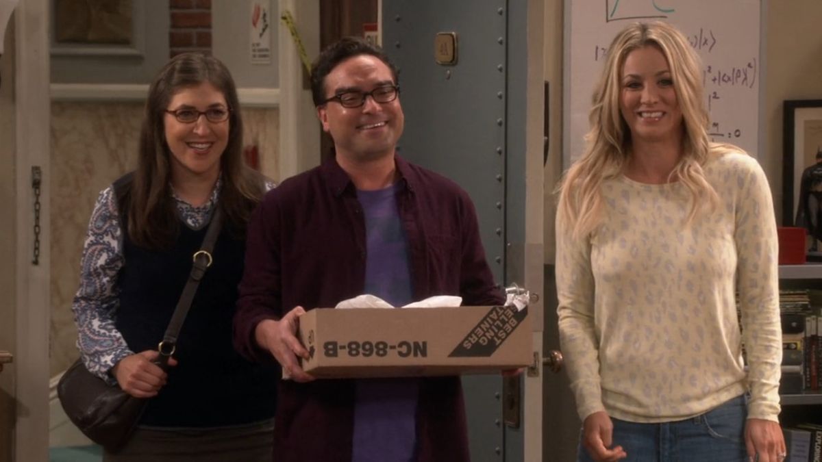  C'est un miracle des Saturnales !  Chuck Lorre de Big Bang Theory partage la première nouvelle mise à jour dérivée depuis des lustres
