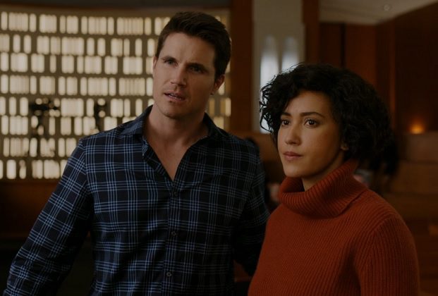 Finale de la saison 3, épisode 8 – Nathan Cliffhanger – TVLine