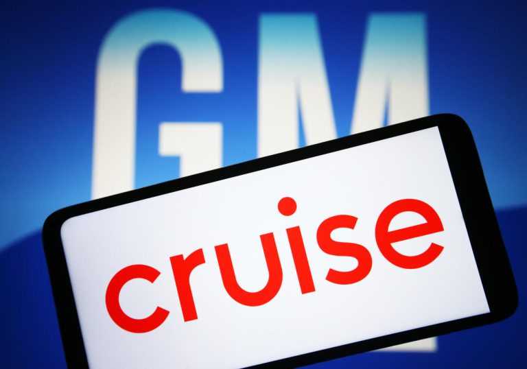 GM rappelle près de 1 000 robotaxis Cruise après une collision avec un piéton