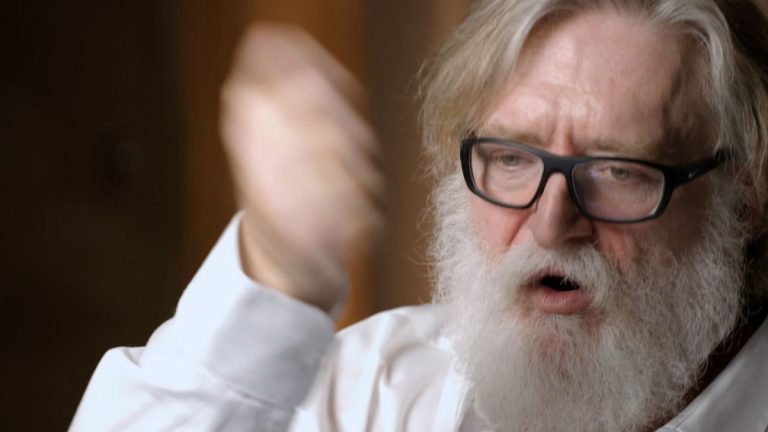 Gabe Newell sur le fait de rendre le pied-de-biche de Half-Life amusant : "Nous courions partout comme des idiots en frappant le mur"
