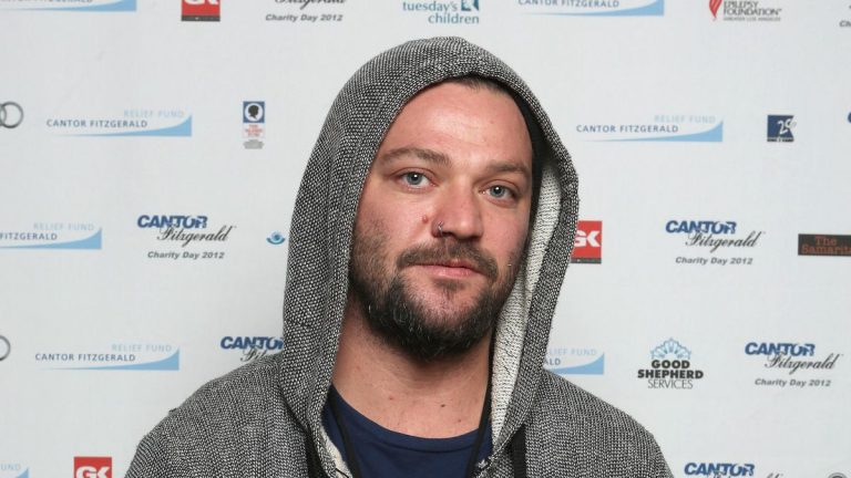 "Je suis un misérable depuis de nombreuses années": Bam Margera de Jackass réfléchit à ses problèmes de santé et plus encore dans un message franc
