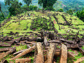 La pyramide enterrée en Indonésie pourrait être plus ancienne que la civilisation elle-même