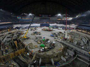 Les Blue Jays se reconstruisent ?  Au moins, les rénovations du Centre Rogers vont bon train