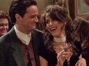 Maggie Wheeler, qui jouait Janice, la petite amie de Matthew Perry dans Friends, a publié cette photo sur Instagram après sa mort. 