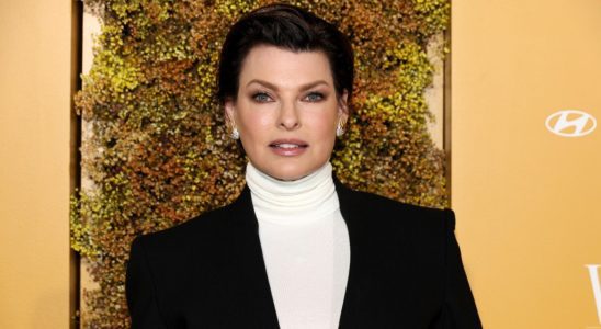 Linda Evangelista dit qu'elle ne se « blâme » pas après l'épreuve du CoolSculpting