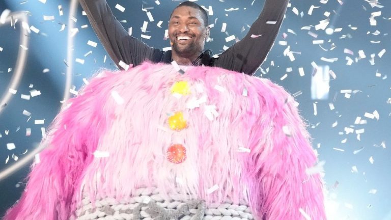 Metta World Peace du chanteur masqué réagit à la récente suspension de Draymond Green dans la NBA et partage ses réflexions
