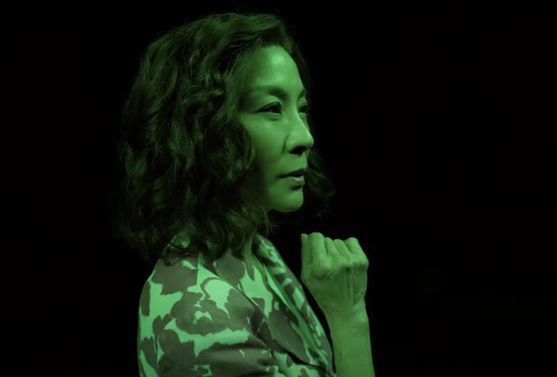 Michelle Yeoh dans la bande-annonce du drame d’action Netflix « The Brothers Sun » – TVLine