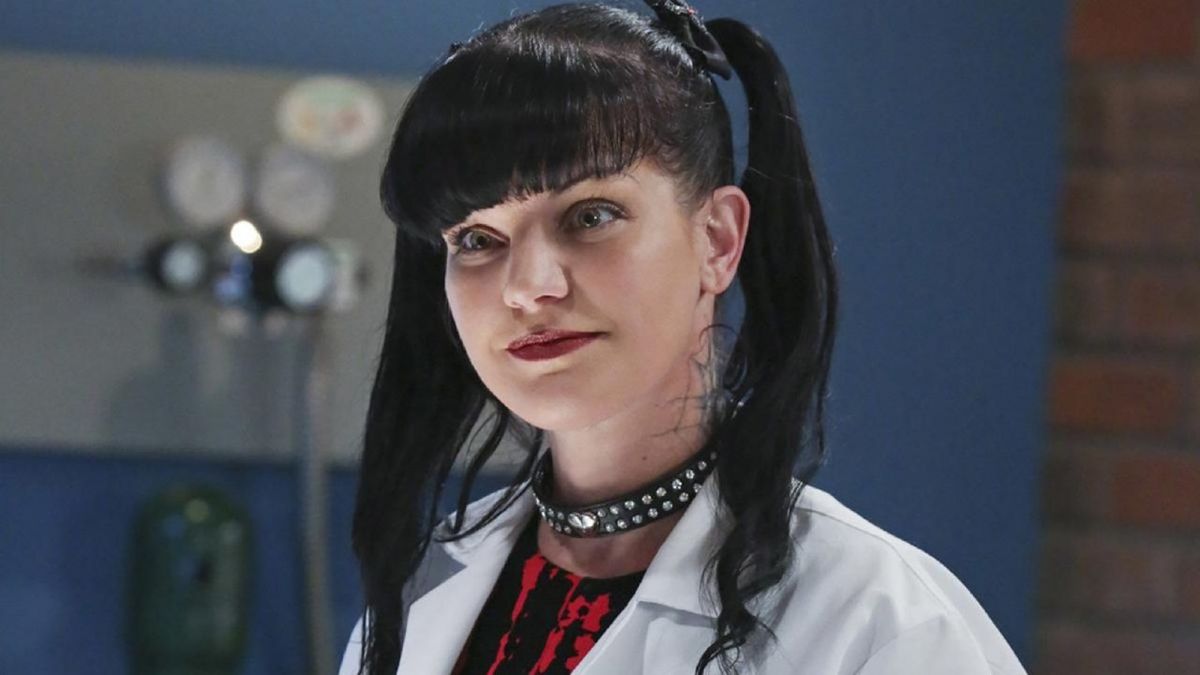 NCIS : Le patron de Sydney parle de la présentation d'un nouveau médecin légiste sans se contenter de copier Abby Sciuto 