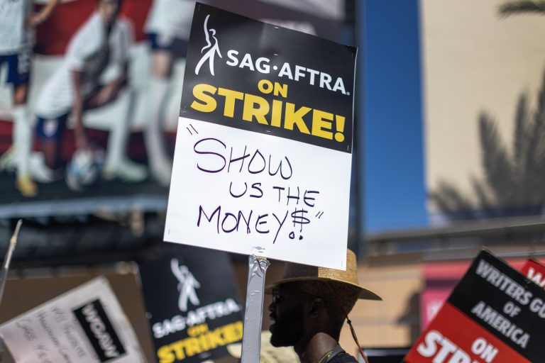 SAG-AFTRA et AMPTP concluent un accord de principe – TVLine