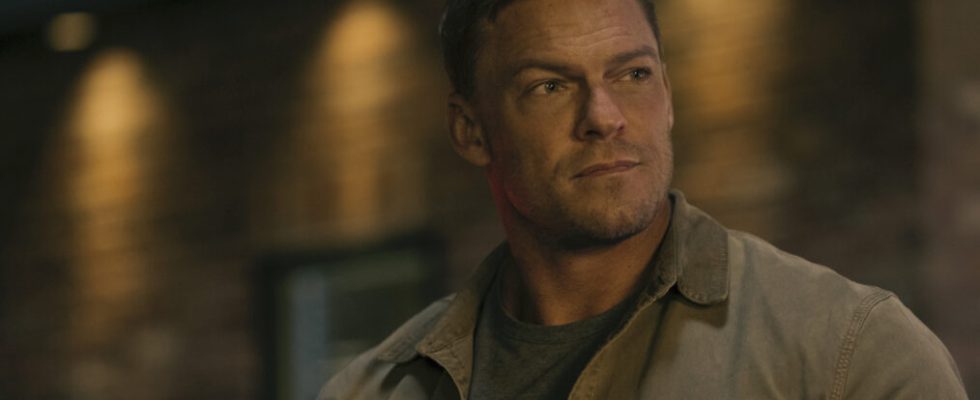 Alan Ritchson as Jack Reacher in