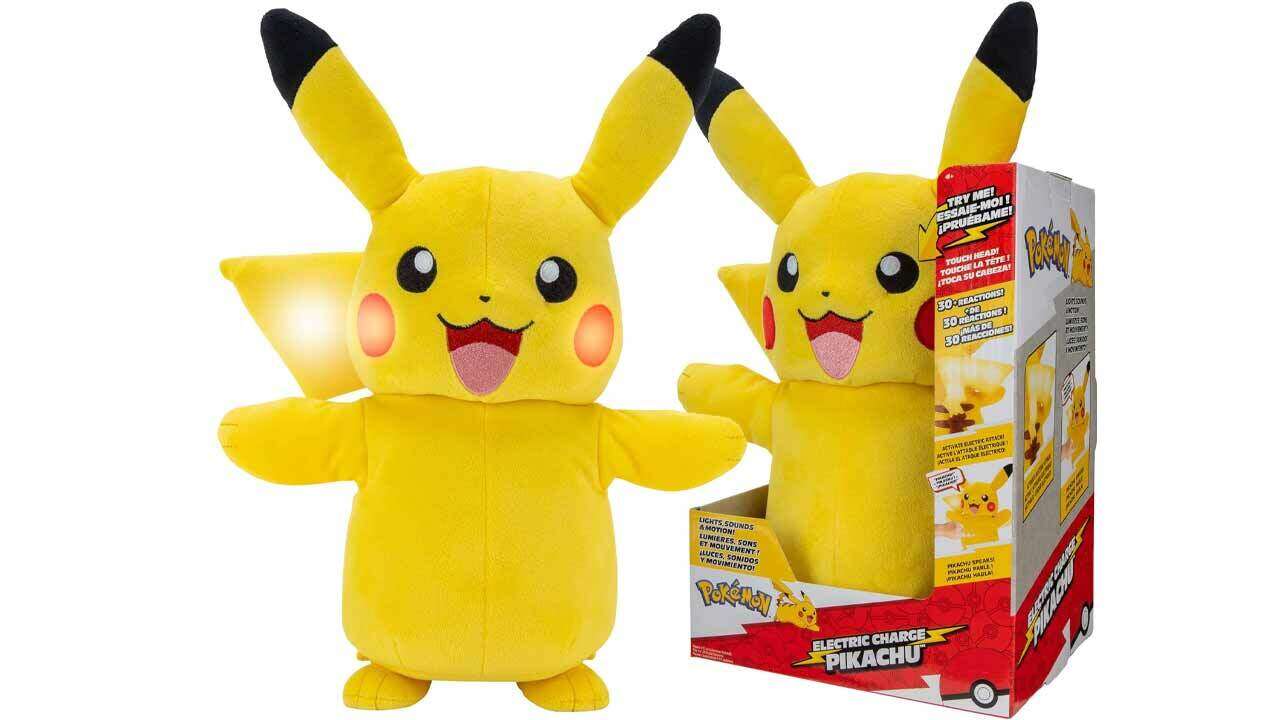 Cette peluche Pikachu à prix réduit vous parle et s'illumine lorsque vous lui piquez le ventre
