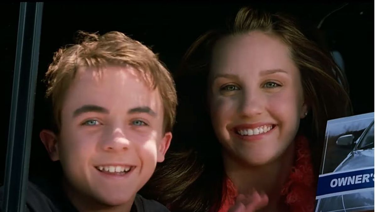 Frankie Muniz and Amanda Bynes in Big Fat Liar