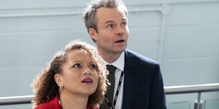 Waterloo Road offre un premier aperçu d'une nouvelle série avec de toutes nouvelles images
