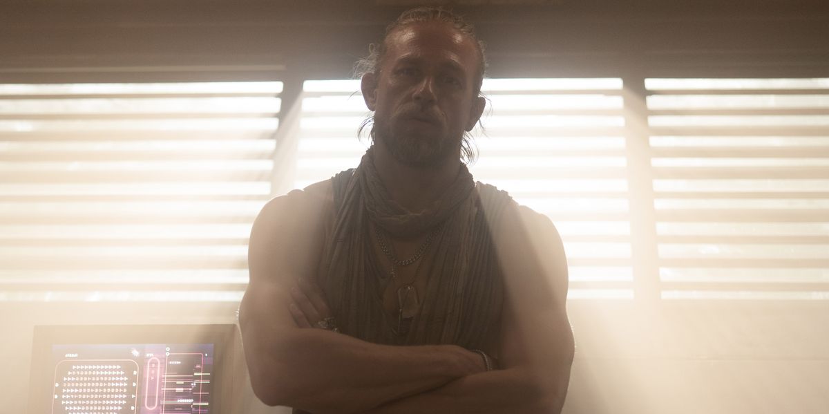 Charlie Hunnam de Rebel Moon a été approché pour un rôle différent
