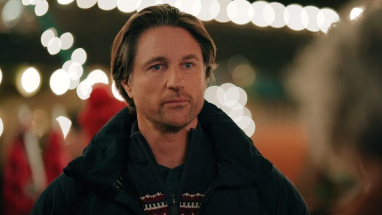 Martin Henderson — 