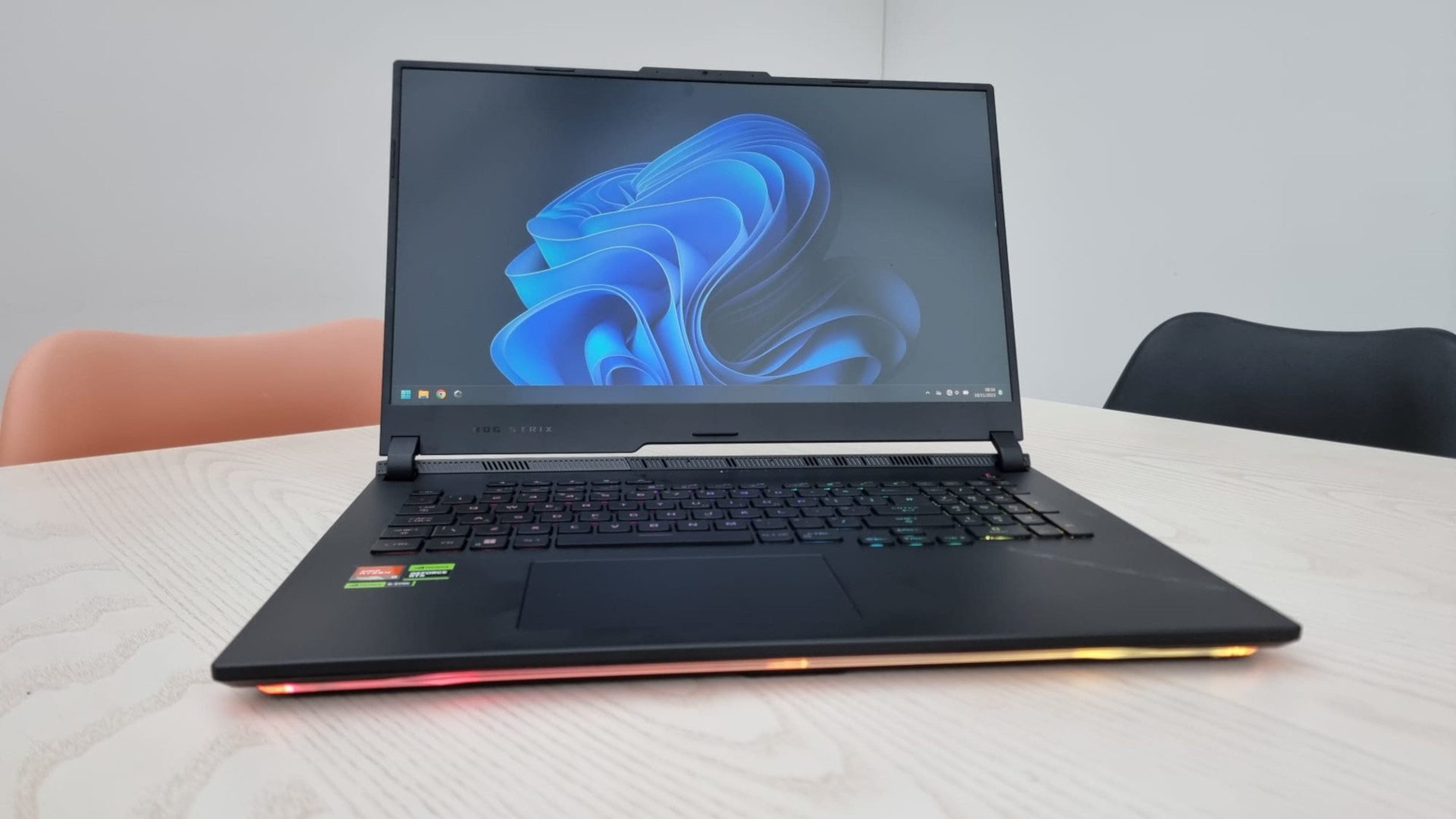 Test de l'Asus ROG Strix Scar 17 (2023)
