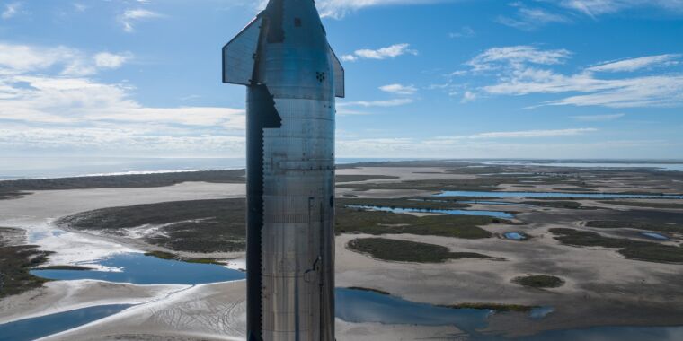 SpaceX termine un test d’incendie statique en vue du troisième lancement de Starship