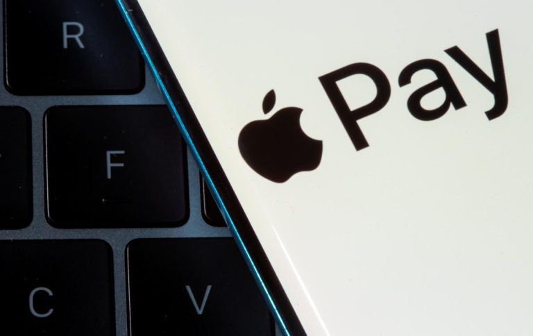 Apple, Visa et Mastercard poursuivis dans le cadre d’un recours collectif antitrust concernant les frais de carte Apple Pay